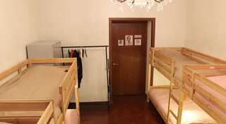 Гостиница Амиго Маяковская Москва Односпальная кровать в общем номере с 10 кроватями-3